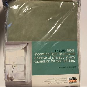 Martha Stewart Everyday window scarf sage green